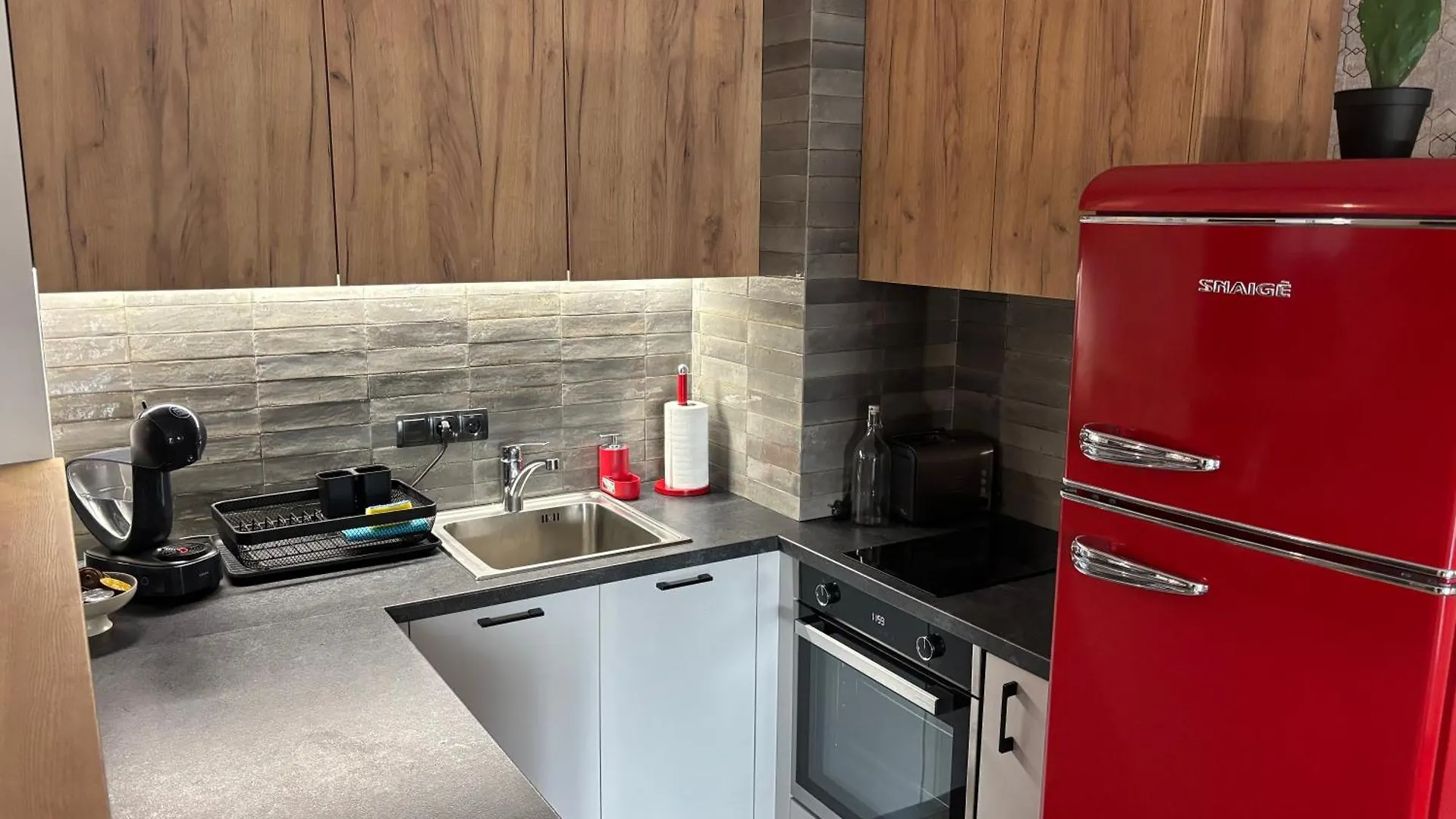 Vienna A Lovely Two Bedrooms Apartment With Parking Sofia