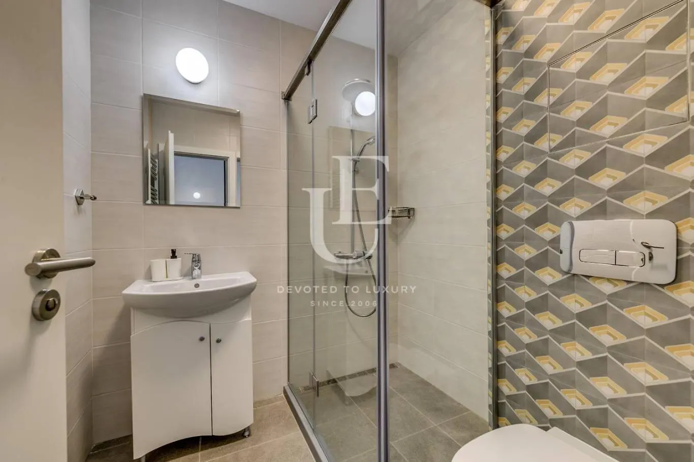 Vienna A Lovely Two Bedrooms Apartment With Parking Sofia 0*,