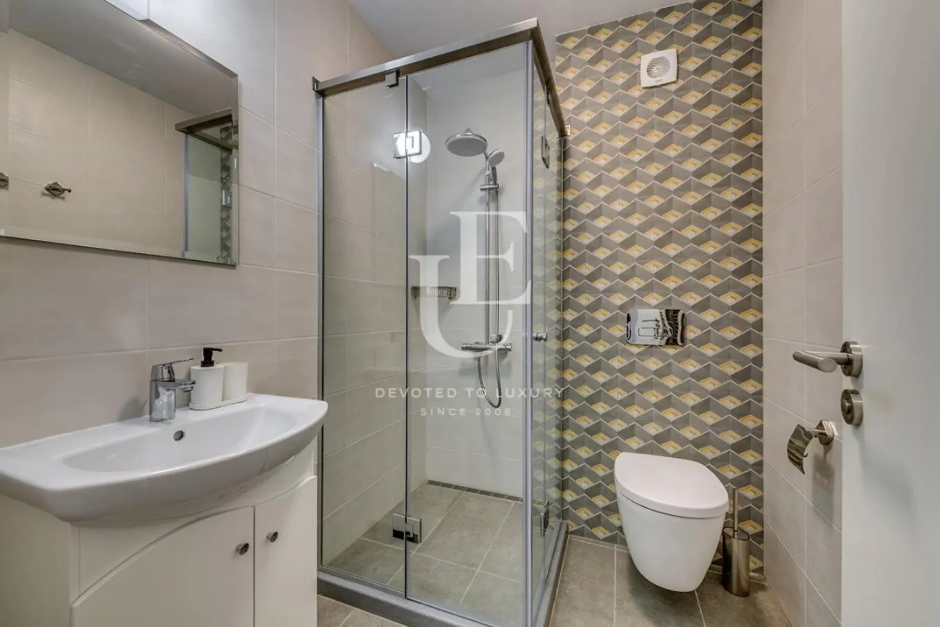 Vienna A Lovely Two Bedrooms Apartment With Parking Sofia